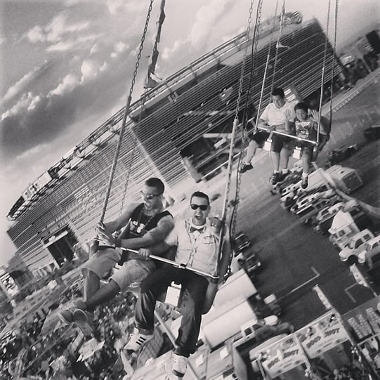 patrons on ride