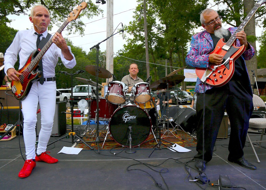 loungezotica band